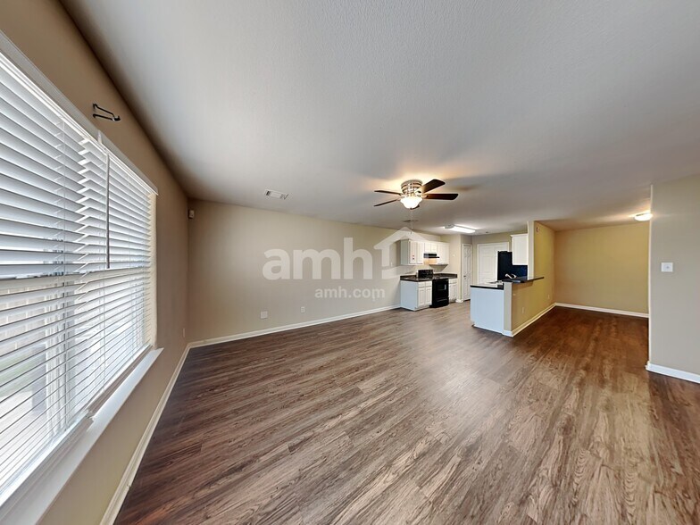 Building Photo - 4407 Nueces River Loop
