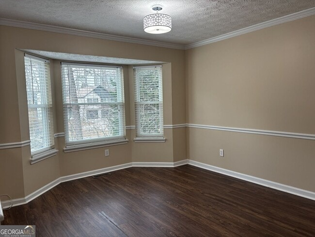 Building Photo - 3410 Camens Ct NE