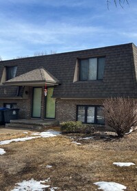 Building Photo - 613 N 40th St