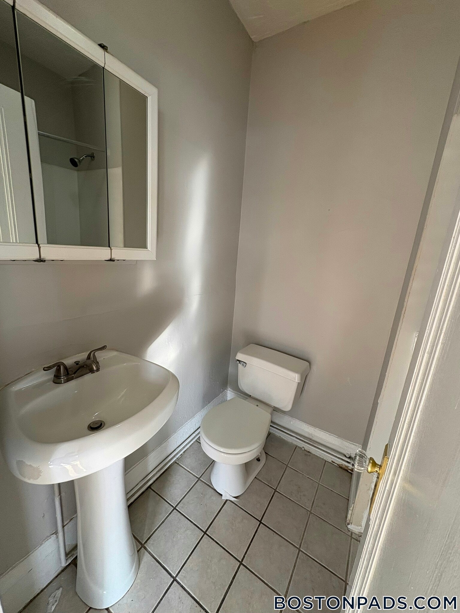 Building Photo - 1 Kingsley Terrace