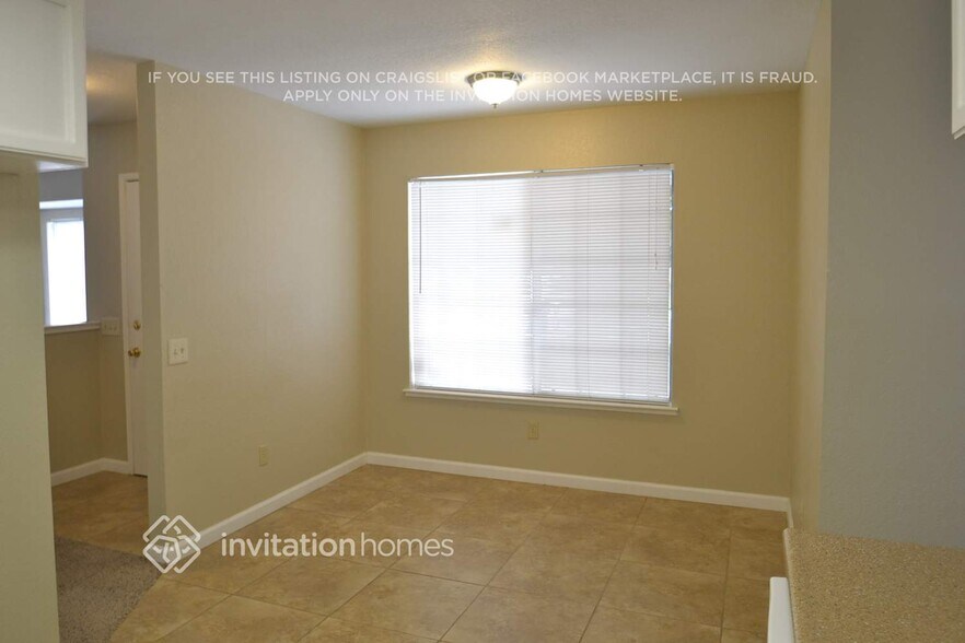 Building Photo - 18 Dempster Ct