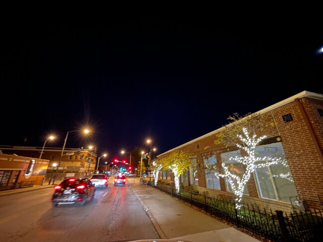 Building Photo - 826 Linwood Blvd