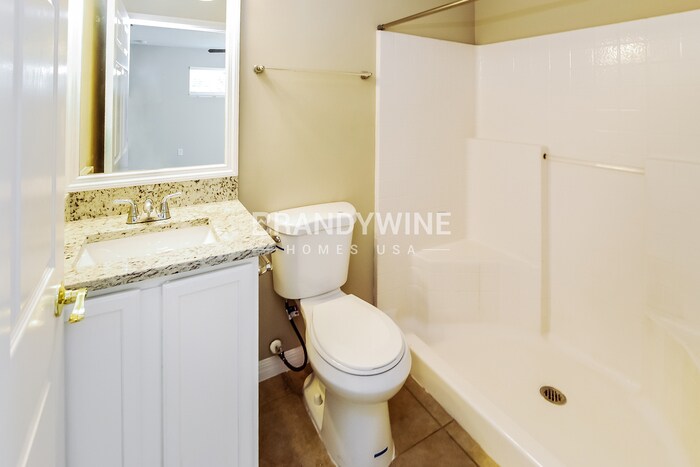 Building Photo - 1571 N Whitney St