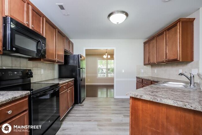 Building Photo - 1980 LONGMONT DR, KERNERSVILLE, NC 27284