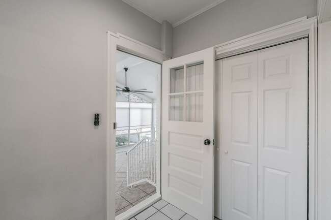 Building Photo - WONDERFUL BERKELEY LOCATION!  Immaculate One Story Craftsman!