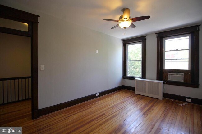 Building Photo - 138 Randolph Pl NW