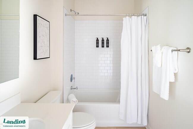 Building Photo - 6225 Mobile Hwy