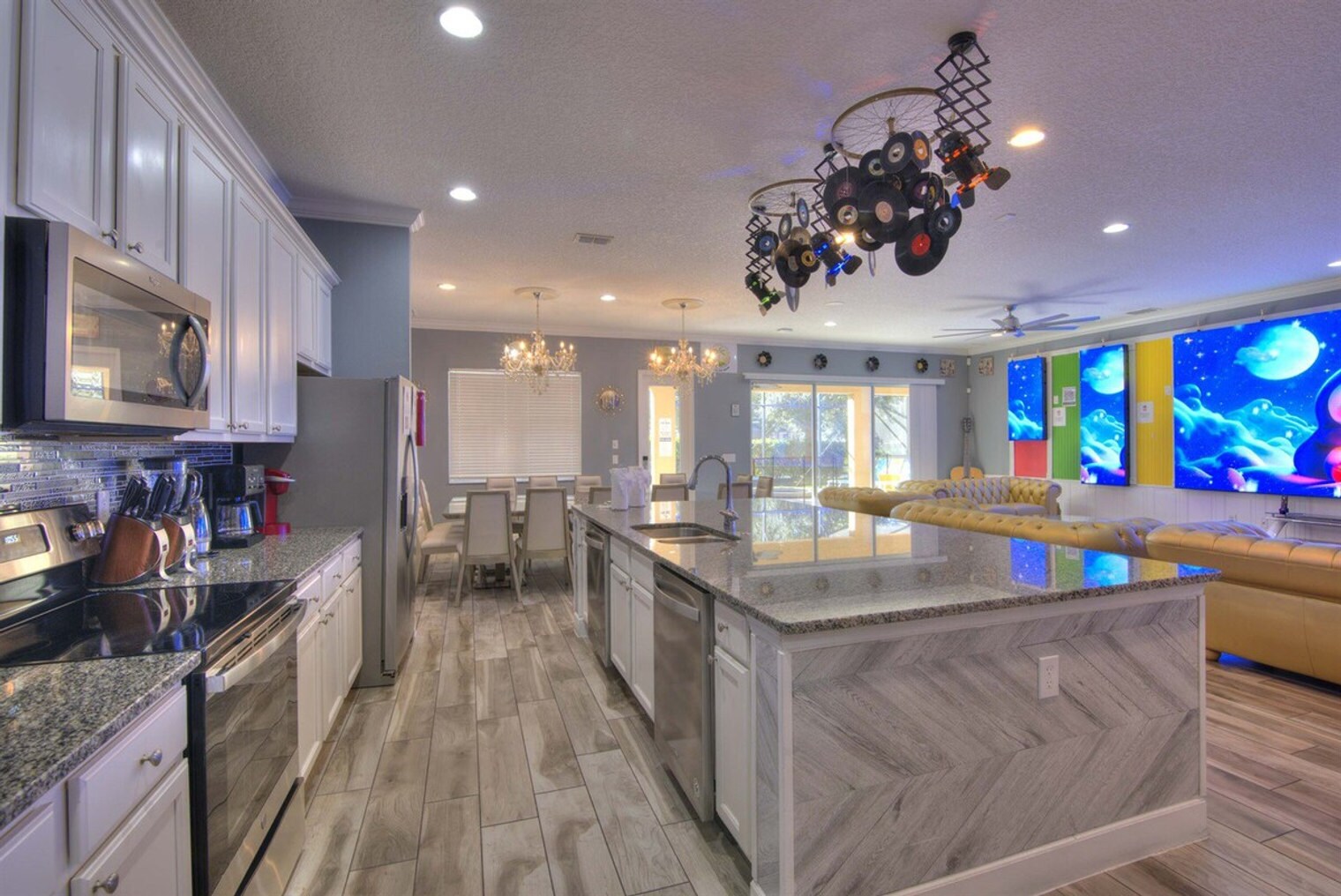 Building Photo - 4011 Oakrise Lp