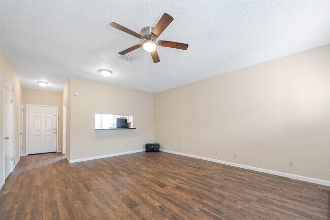 Building Photo - 12400 Brookglade Cir