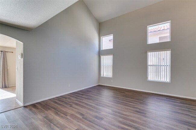 Building Photo - 7809 Calico Flower Ave