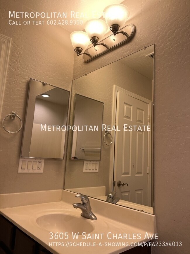 Building Photo - 3605 W St Charles Ave