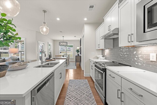 Building Photo - 1021 Leeward Run Trl