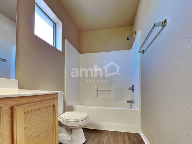 Building Photo - 9318 E Fairfield St