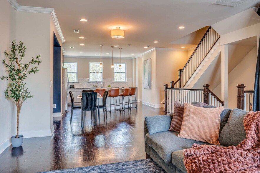 Building Photo - 3339 Bending Birch Pl