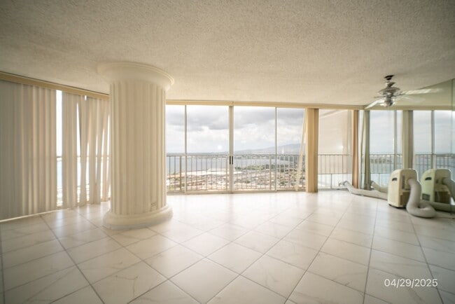 Building Photo - 2Bd/2Ba/2Pkg LELE PONO in Aiea - $2400