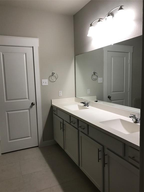 Building Photo - 3203 Ladera Creek Trace