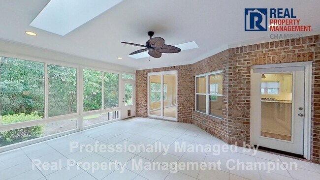 Building Photo - Custom 4BD/3BA Home with Hardwood Floors, Office, and Sunroom