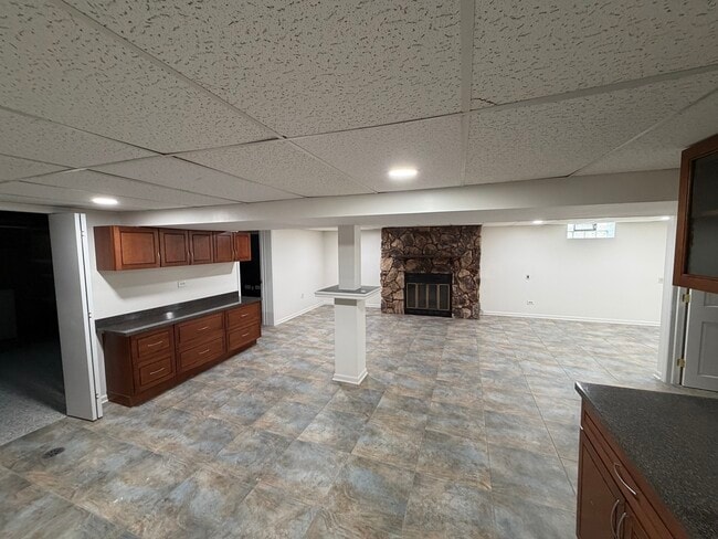 Building Photo - 8908 Ozark St