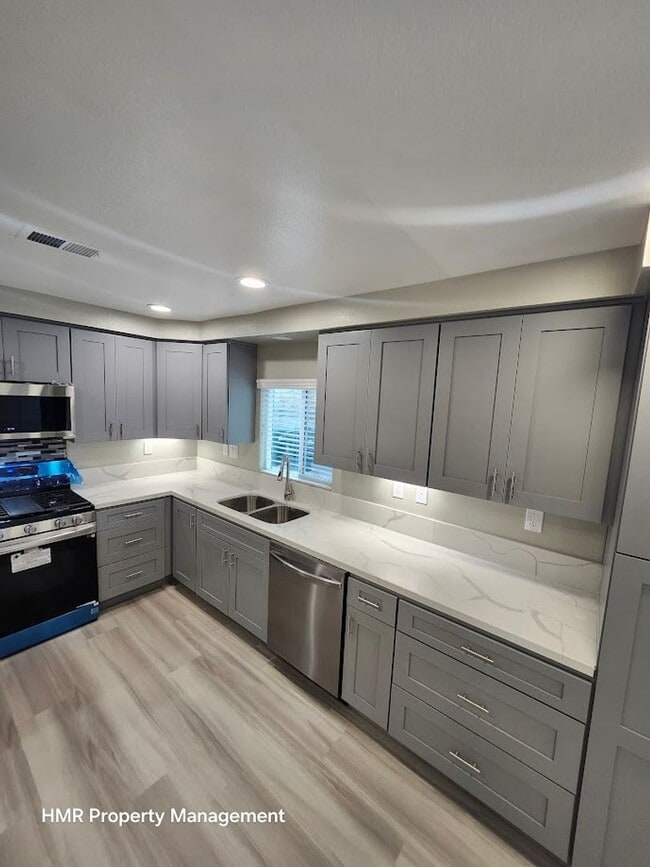 Building Photo - Fully remodel home 5 beds 3 baths in Chino Hills! Must See