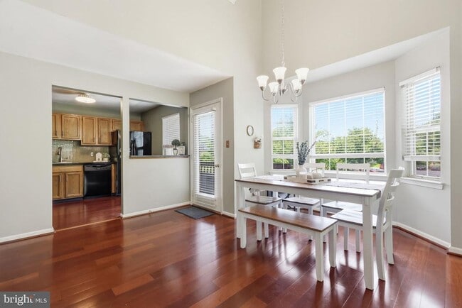 Building Photo - 3604 Waltham Ct