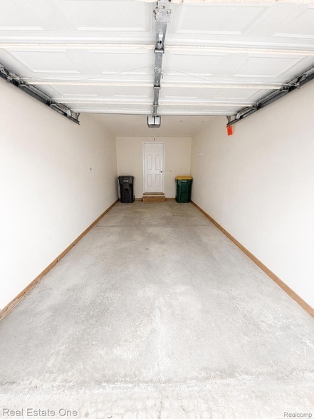 Building Photo - 732 Griswold St