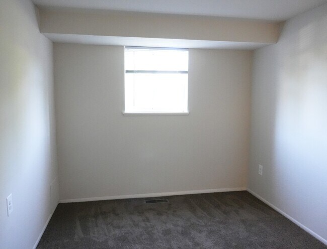 Bedroom #2 - 1663 N Forest Park Ave