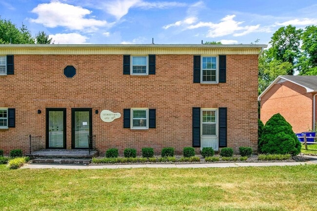 Building Photo - 315 Owens St