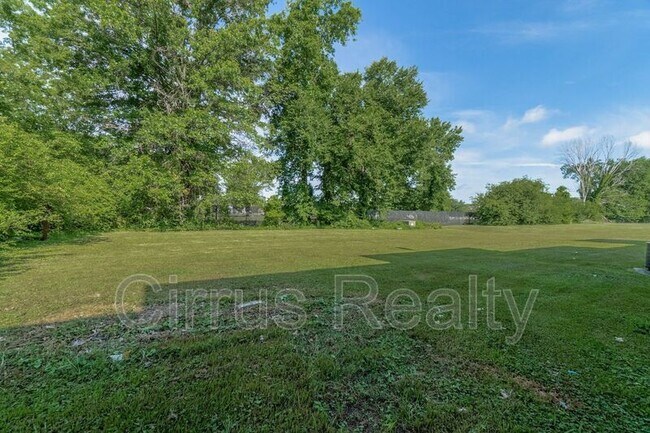 Building Photo - 2788 Peach St