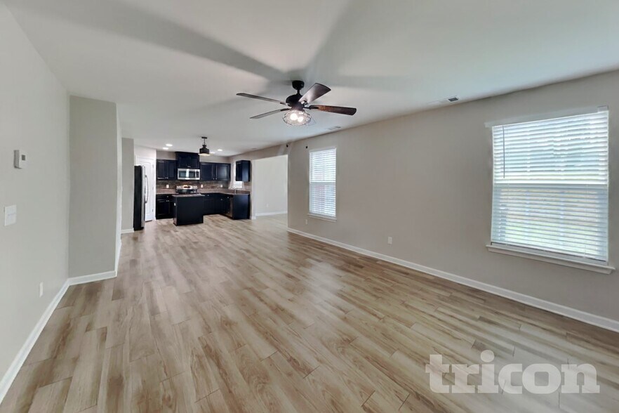 Building Photo - 2902 Cherry Point Ln