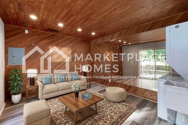 Building Photo - 11108 Studebaker Ave