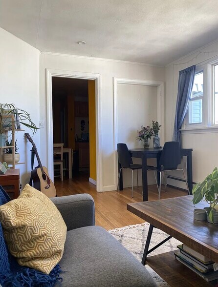 Building Photo - 87 Summer St