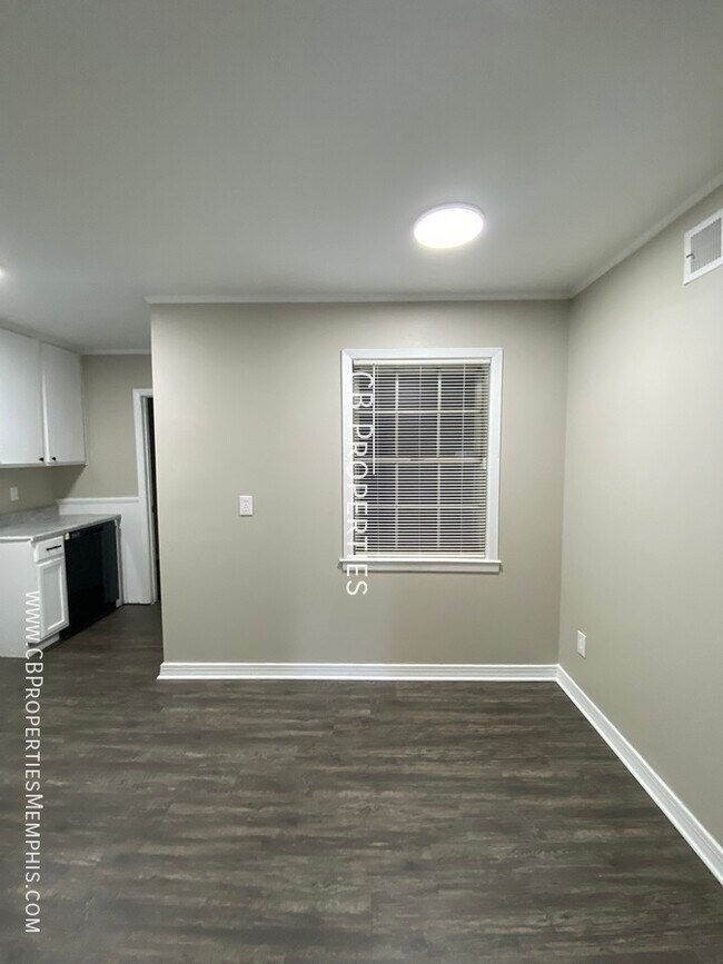 Building Photo - 4521 Aldridge Dr
