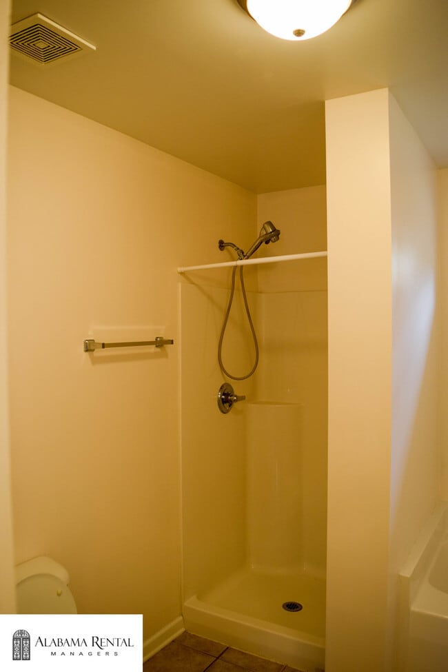 Building Photo - Home For Rent In McCalla, AL!! COMING SOON!