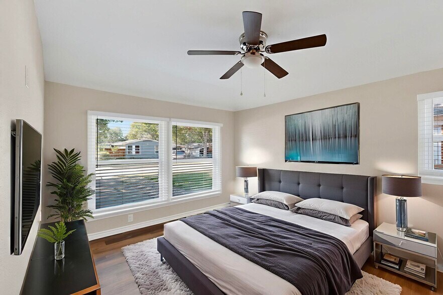 virtually staged - 2207 Housley Dr