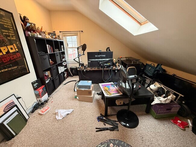 Building Photo - 7-9 Biltmore St