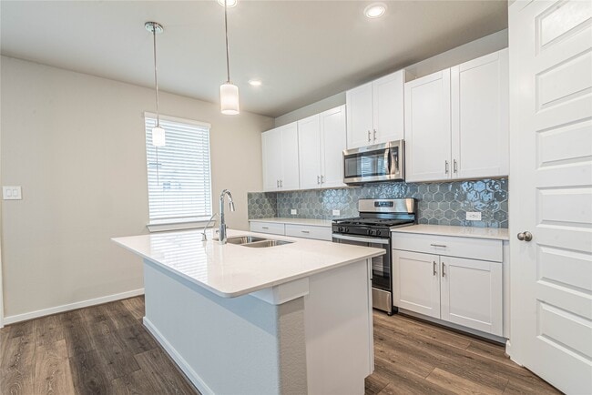 Building Photo - 4109 Fig Grv St