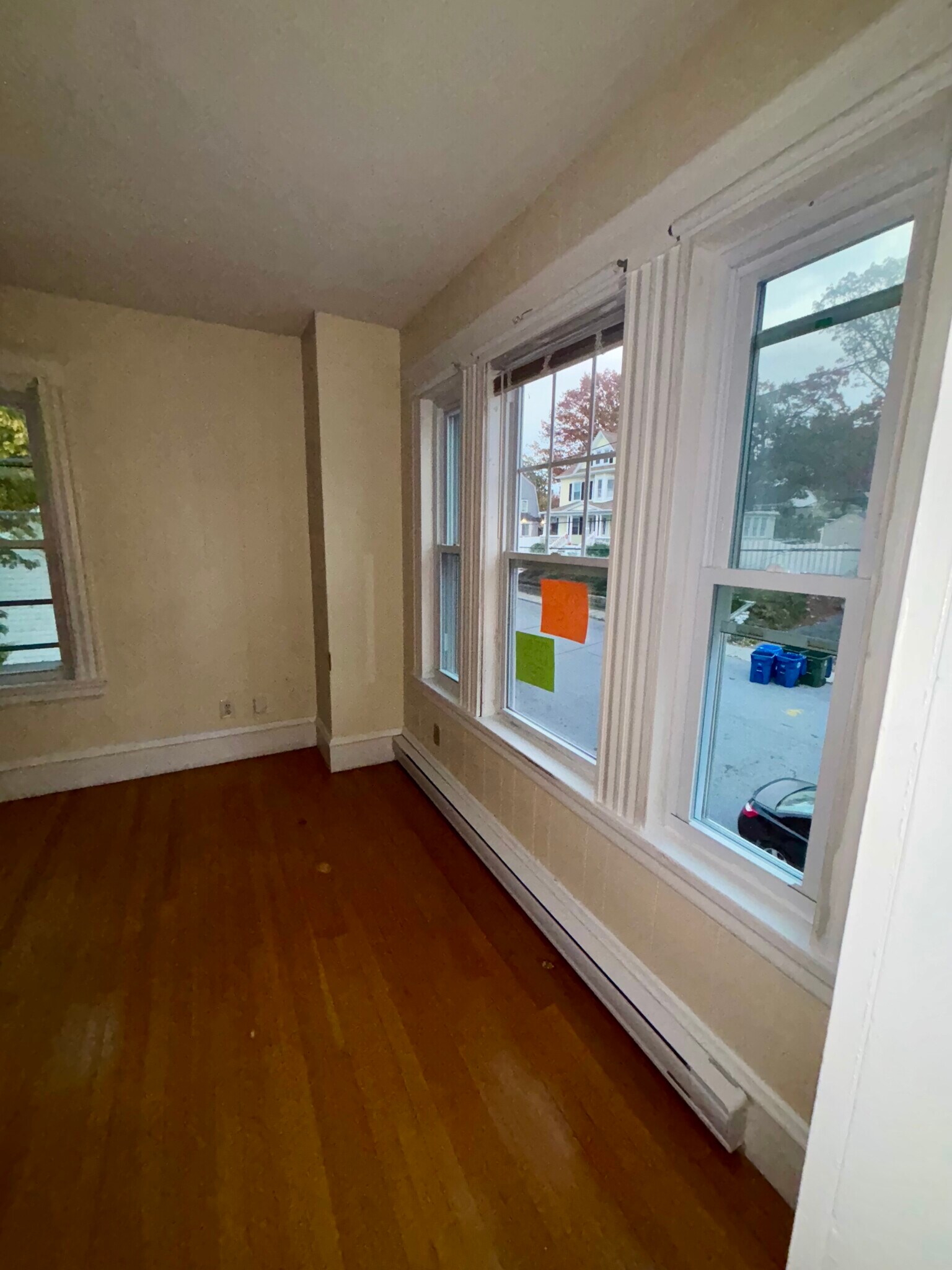 Building Photo - 25 Lenox St