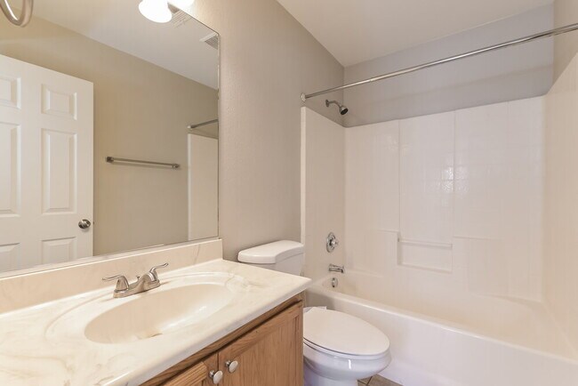 Building Photo - 1931 Sundown Canyon Dr