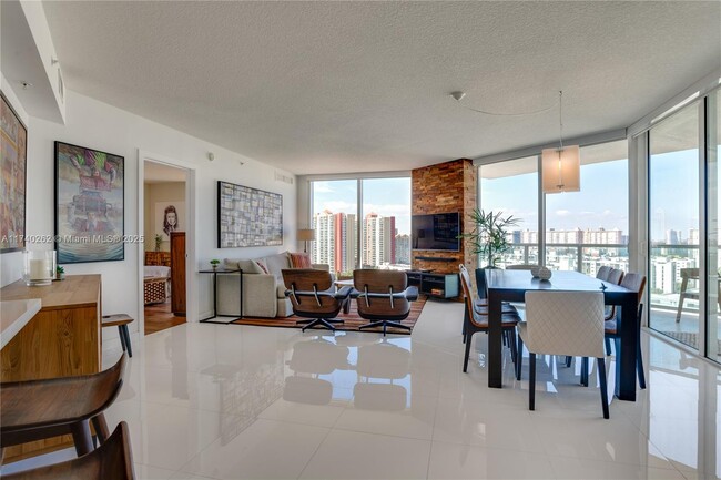 Building Photo - 150 Sunny Isles Blvd