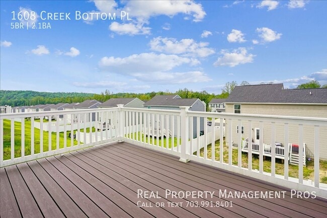 Building Photo - 1608 Creek Bottom Pl