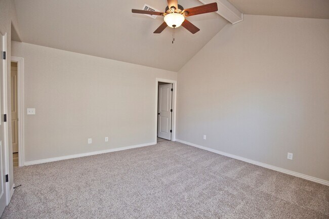 Building Photo - ***310-C Commercial***