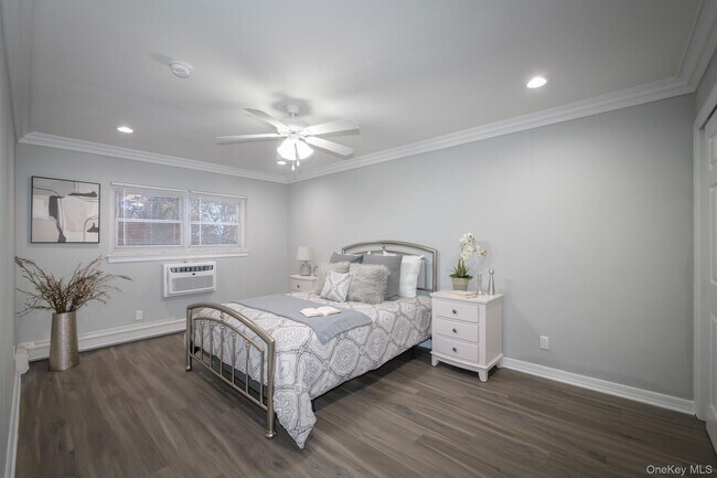 Building Photo - 92 S Clinton Ave