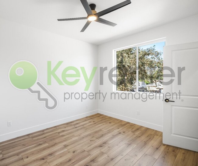 Building Photo - 967 Olive Br Pl