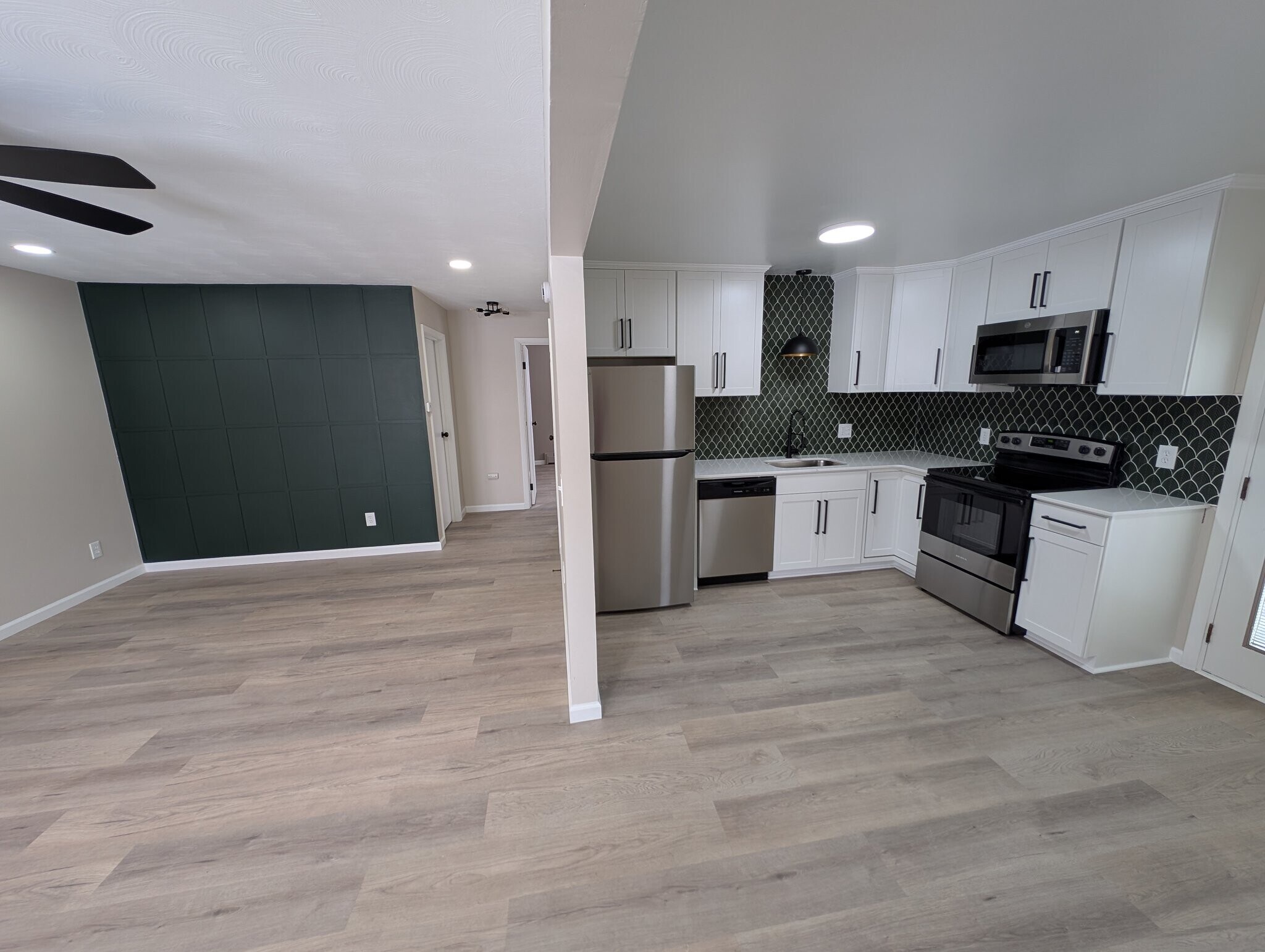 Building Photo - 35 Terrel Dr