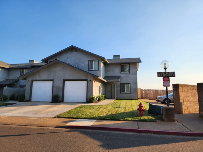 Primary Photo - 151 Amberidge Dr
