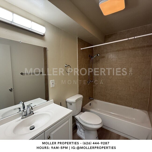 Building Photo - 11229 Brockway St