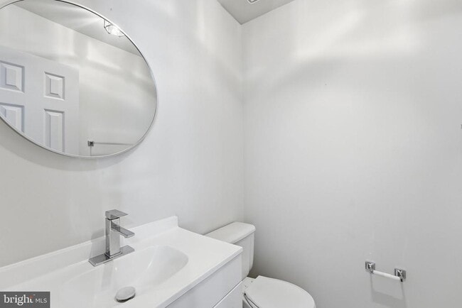 Building Photo - 2709 Baronhurst Dr