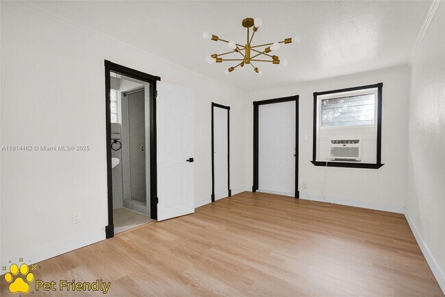 Building Photo - 12287 NE 7th Ave