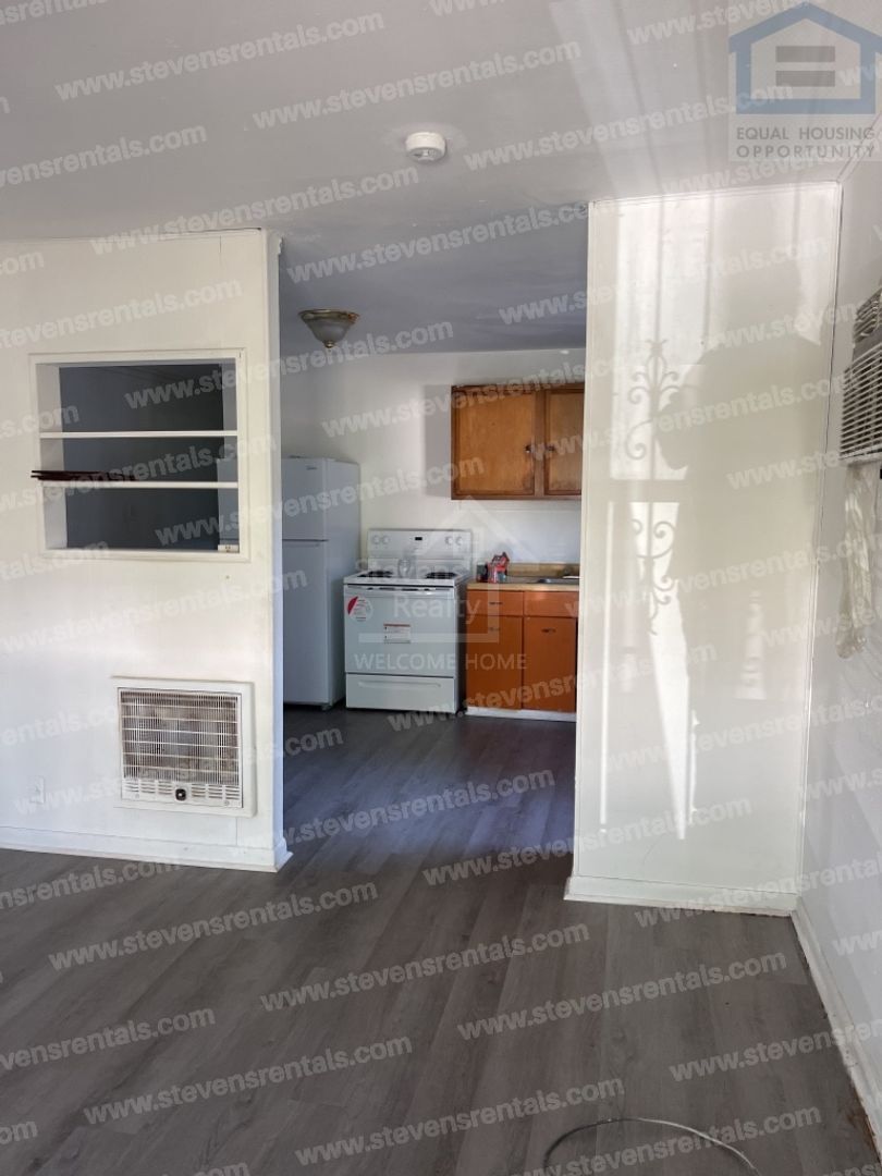 Building Photo - 3518 Ohls Ave