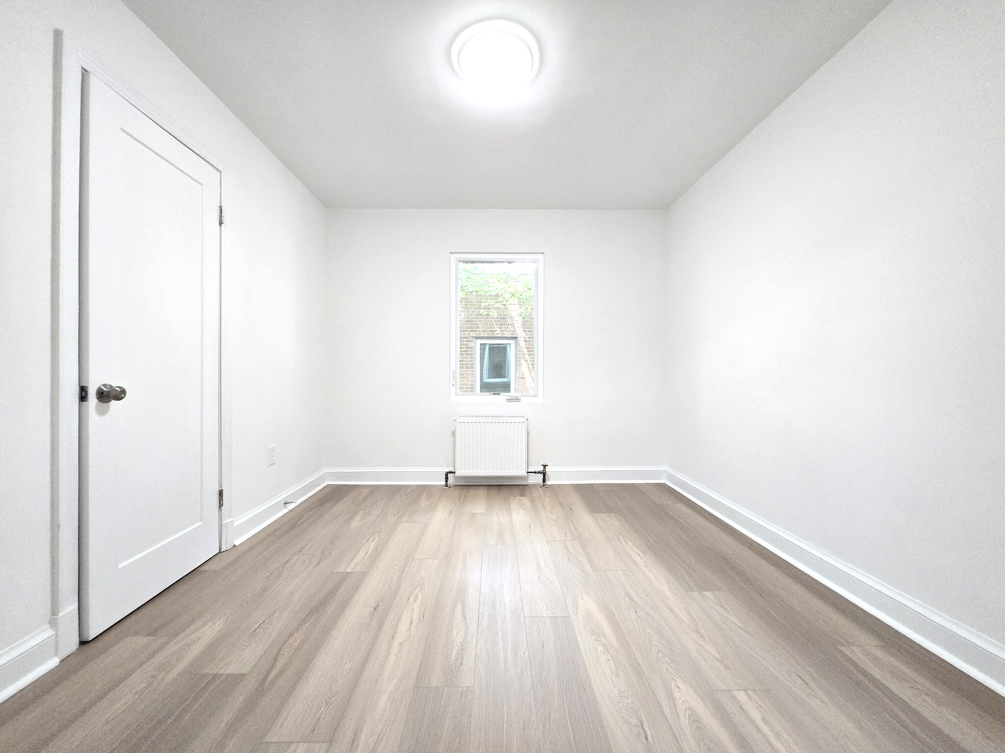 Building Photo - 4530 Avondale St